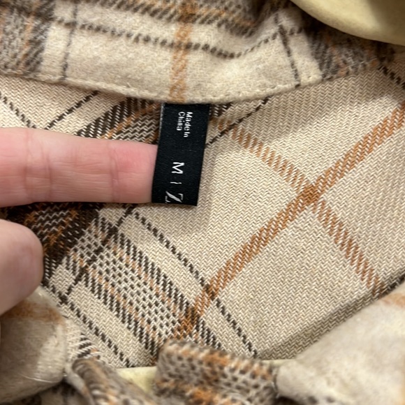 Neutral Flannel Shacket - Picture 4 of 5